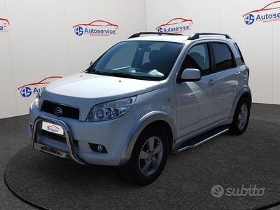 Usata Daihatsu Terios 105 CV (77 kW) 2008 Bianco SUV