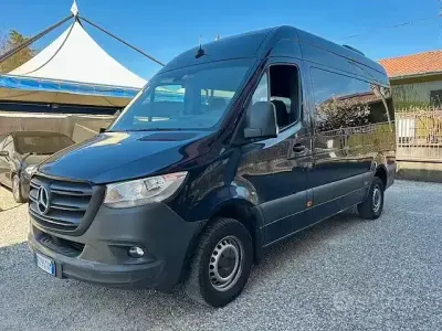 Usata Mercedes Sprinter 190 CV (139 kW) 2020 Blu Furgone