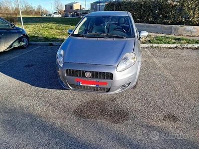 Usata Fiat Grande Punto 2009 Grigio Utilitaria