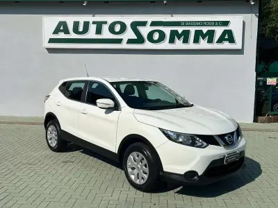 Usata Nissan Qashqai Visia 110 CV (80 kW) 2015 Bianco SUV
