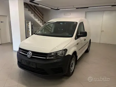 Usata VW Caddy Business 110 CV (80 kW) 2020 Bianco Monovolume