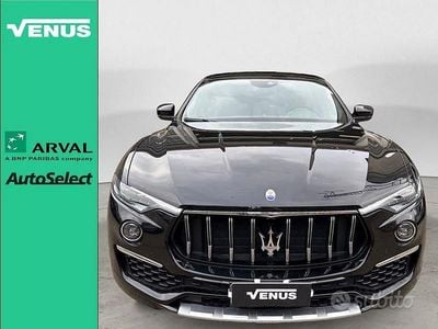Usata Maserati Levante GranLusso 275 CV (202 kW) 2021 Nero SUV