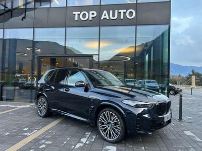 Usata BMW X5 M Sport 489 CV (359 kW) 2024 Carbon schwarz met. SUV