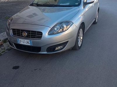 Usata Fiat Croma 120 CV (88 kW) 2008 Grigio Station wagon