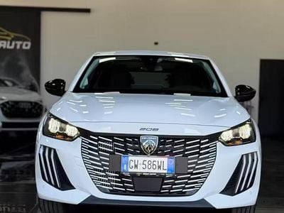 Ny Peugeot 208 Allure 110 HK (80 kW) 2025 Vit Halvkombi