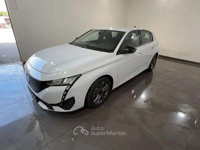 Begagnad Peugeot 308 Active 131 HK (96 kW) 2023 Vit Sedan