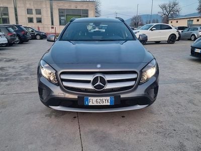 Usata Mercedes GLA180 Premium 109 CV (80 kW) 2017 Grigio SUV