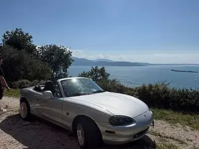 Usata Mazda MX5 110 CV (80 kW) 2000 Cabrio
