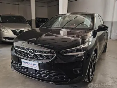 Usata Opel Corsa GS Line 102 CV (75 kW) 2020 Nero Utilitaria