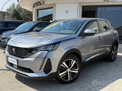 Usata Peugeot 3008 Allure 131 CV (96 kW) 2021 Grigio SUV