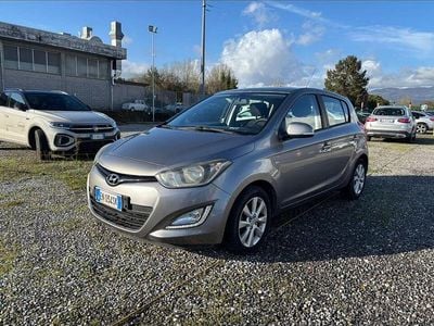 Usata Hyundai i20 Classic 75 CV (55 kW) 2012 Grigio Utilitaria