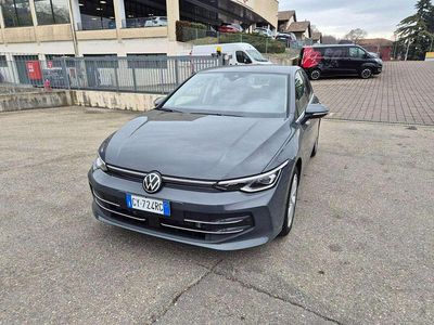 Grigio Usata 2025 VW Golf Style Berlina | 32.000 € (Buon prezzo)