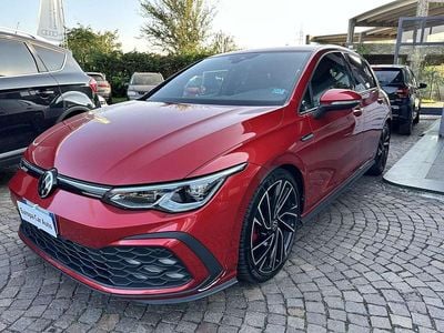 Usata VW Golf VIII GTD 200 CV (147 kW) 2021 Kings red Berlina