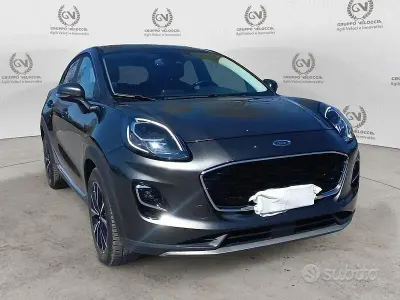 Usata Ford Puma Titanium 125 CV (91 kW) 2022 Grigio SUV