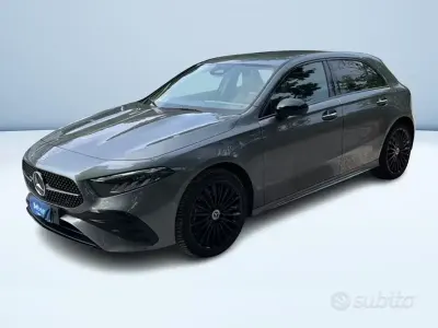 Usata Mercedes A250 Advanced Plus 163 CV (119 kW) 2023 Grigio Berlina