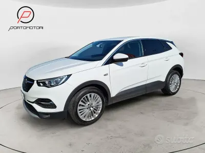 Usata Opel Grandland X 131 CV (96 kW) 2019 Bianco SUV