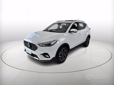 Usata MG ZS Luxury 111 CV (81 kW) 2024 Bianco Berlina