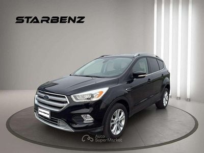 Usata Ford Kuga Titanium 120 CV (88 kW) 2017 Nero SUV
