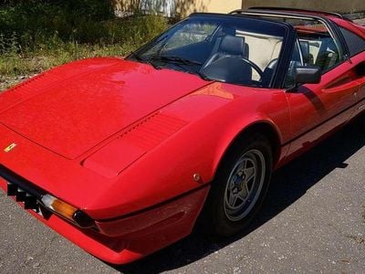 Usata Ferrari 208 155 CV (114 kW) 1981 Rosso Coupé