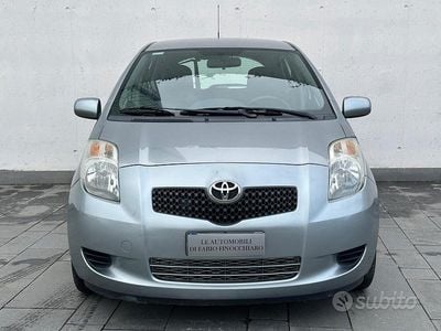 Grigio Usata 2006 Toyota Yaris Sol Berlina | 4600 € (Buon prezzo)