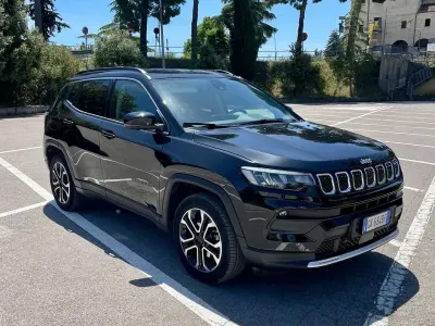 Usata Jeep Compass Limited 131 CV (96 kW) 2022 Nero SUV