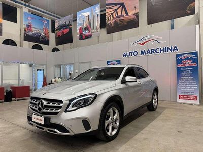 Usata Mercedes GLA180 Premium 122 CV (89 kW) 2020 Argento SUV