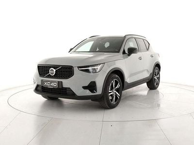 Nuova Volvo XC40 Plus 164 CV (120 kW) 2025 SUV