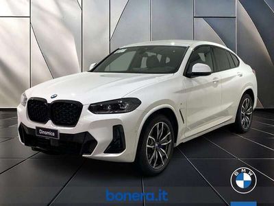 Nuova BMW X4 M Sport 190 CV (139 kW) 2025 Alpin white pastello SUV
