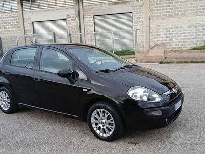 Usata Fiat Punto Active 59 CV (43 kW) 2011 Nero Utilitaria