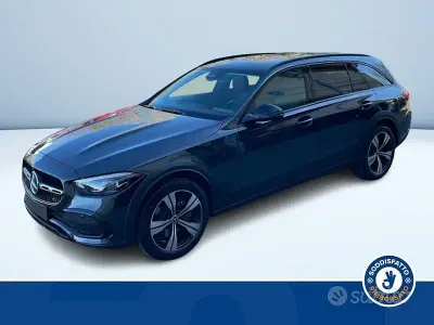 Nuova Mercedes C220 2026 Nero Station wagon