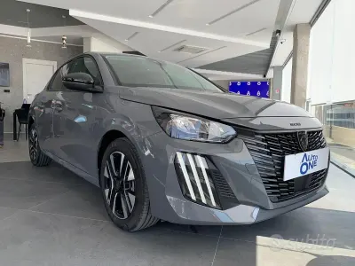Usata Peugeot 208 Allure 101 CV (74 kW) 2025 Utilitaria