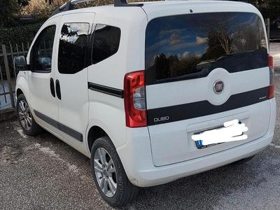 Usata Fiat Qubo Trekking 75 CV (55 kW) 2015 Bianco Monovolume