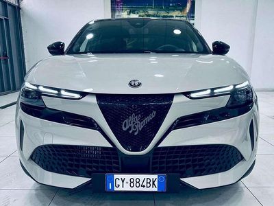 Usata Alfa Romeo Junior 136 CV (100 kW) 2025 Avorio galleria SUV