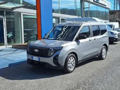 Usata Ford Tourneo Courier 125 CV (91 kW) 2025 Argento Monovolume