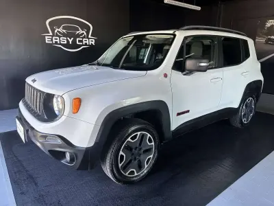Usata Jeep Renegade Trailhawk 170 CV (125 kW) 2015 Bianco SUV
