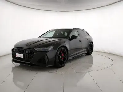 Usata Audi RS6 Comfort 600 CV (441 kW) 2022 Nero mythos metallizzato Station wagon
