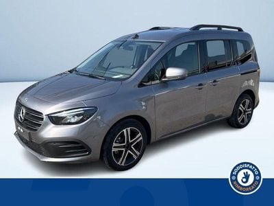 Usata Mercedes T180 115 CV (84 kW) 2025 Grigio Monovolume