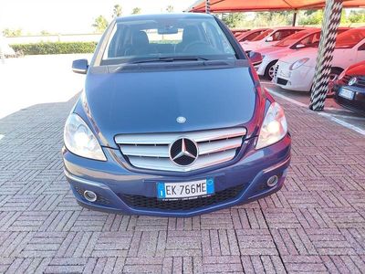 Usata Mercedes B180 Executive 115 CV (84 kW) 2009 Blu Monovolume