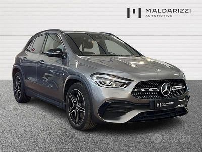 Usata Mercedes GLA200 Premium 150 CV (110 kW) 2022 Grigio SUV