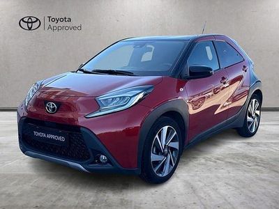 Usata Toyota Aygo X Lounge 72 CV (52 kW) 2022 Rosso SUV