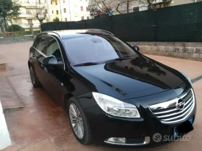 Usata Opel Insignia 160 CV (117 kW) 2012 Berlina