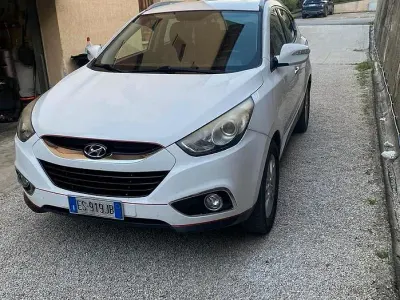 Usata Hyundai ix35 115 CV (84 kW) 2013 Bianco SUV