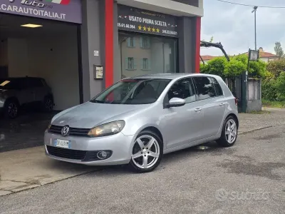 Usata VW Golf VI Highline 140 CV (102 kW) 2010 Grigio Utilitaria