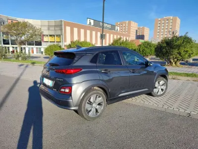 Gebraucht Hyundai Kona 27 kW (38 PS) 2020 Grau SUV