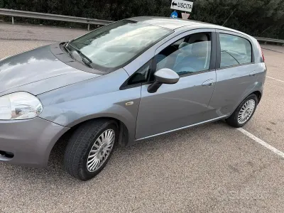 Usata Fiat Grande Punto 75 CV (55 kW) 2006 Utilitaria