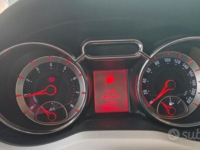 Usata Opel Adam 2012 Utilitaria