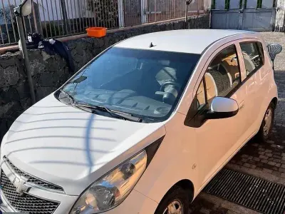 Usata Chevrolet Spark 68 CV (50 kW) 2012 Bianco Utilitaria