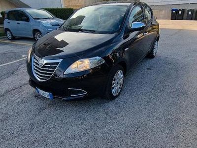 usata Lancia Ypsilon perfette condizioni