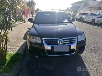 Usata VW Touareg 174 CV (127 kW) 2009 Nero SUV