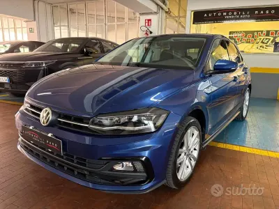 Begagnad VW Polo Highline 116 HK (85 kW) 2018 Blå Halvkombi